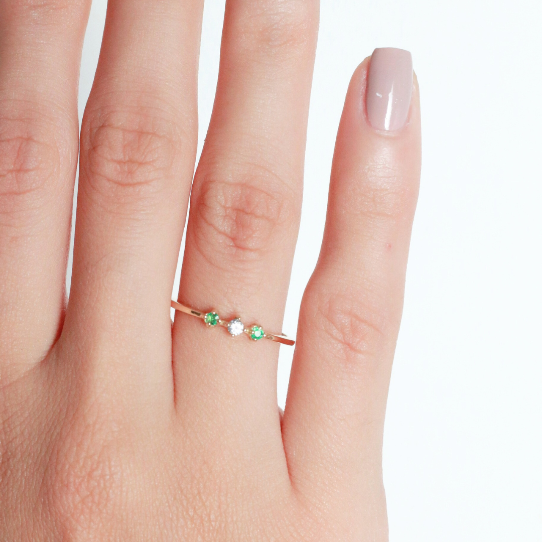 Anillo 2 Esmeraldas